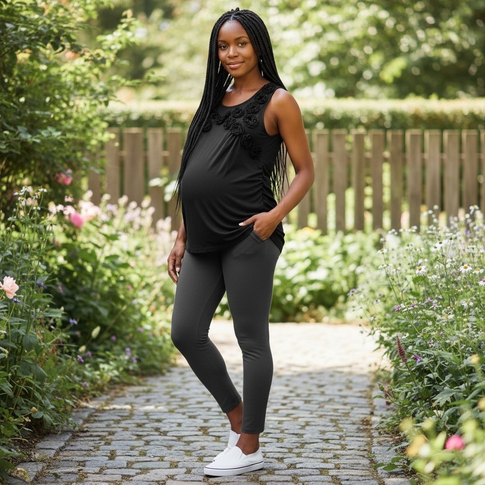 Liz Lange Maternity Black Rosette Ruched‎ Tank Top Size M Excellent Gorpcore Y2K